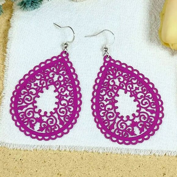 Ophelia Filigree Teardrop Water Drop Dangle Earrings Purple Plum Gift Packaged - Picture 1 of 8